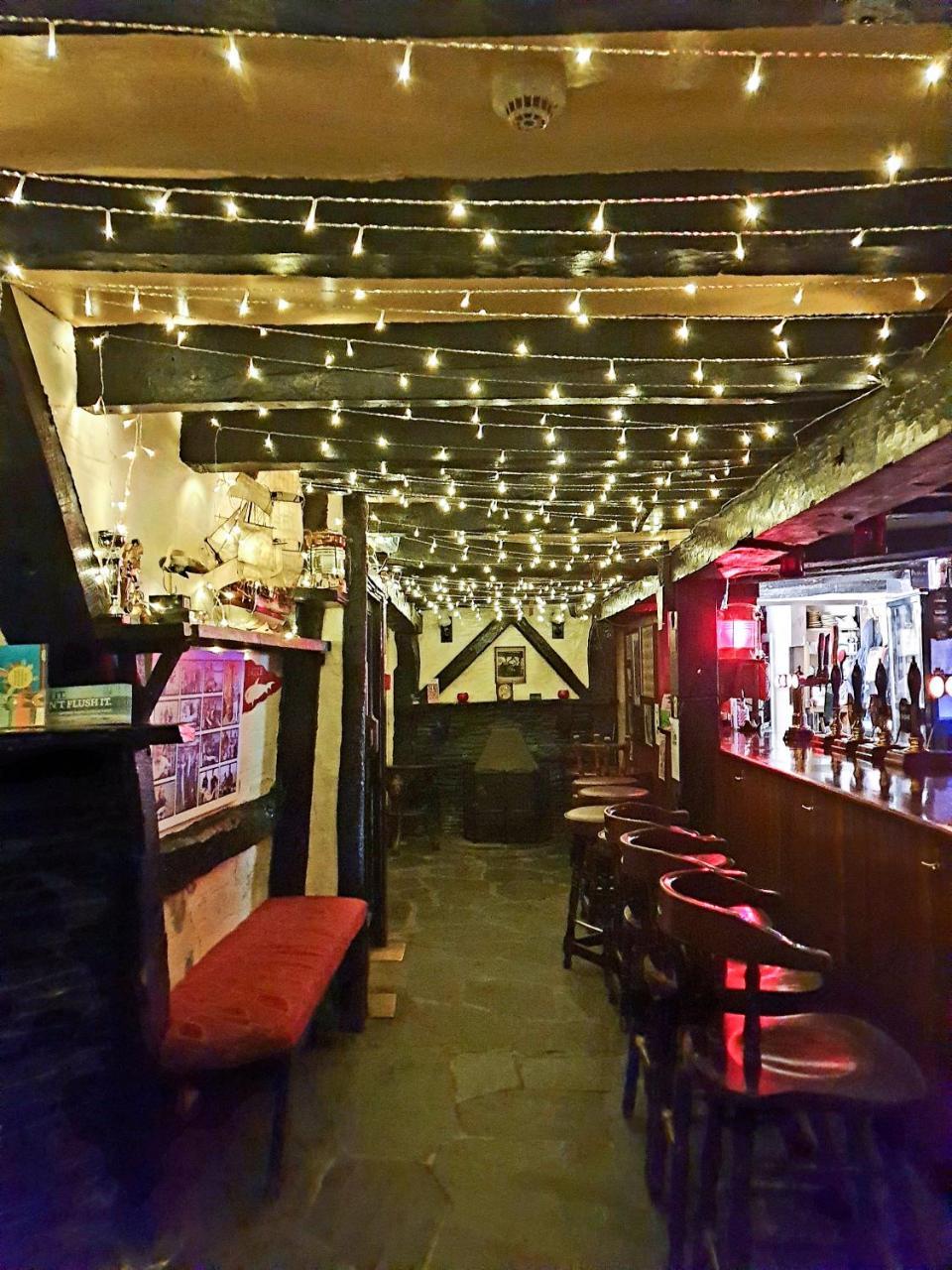 Jolly Sailor Inn ลู ภายนอก รูปภาพ